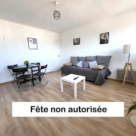 St-Quentin-En-Yvelines Plusieurs Appartements Avec Parking Trappes Zimmer foto