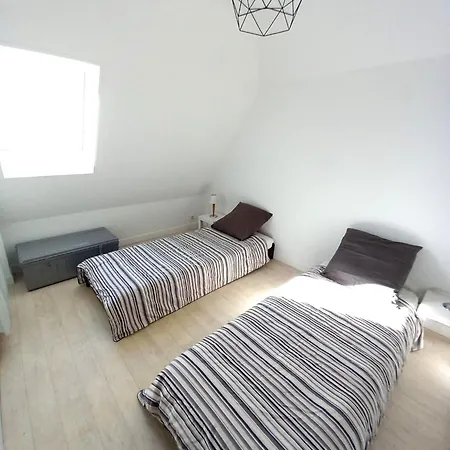 St-Quentin-En-Yvelines Plusieurs Appartements Avec Parking Trappes Zimmer foto