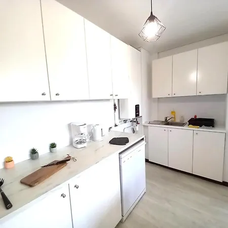 St-Quentin-En-Yvelines Plusieurs Appartements Avec Parking Trappes Zimmer foto