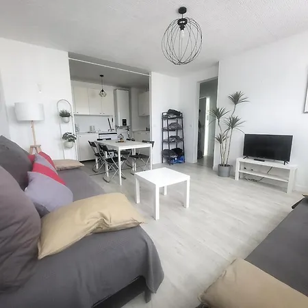 St-Quentin-En-Yvelines Plusieurs Appartements Avec Parking Trappes Zimmer foto