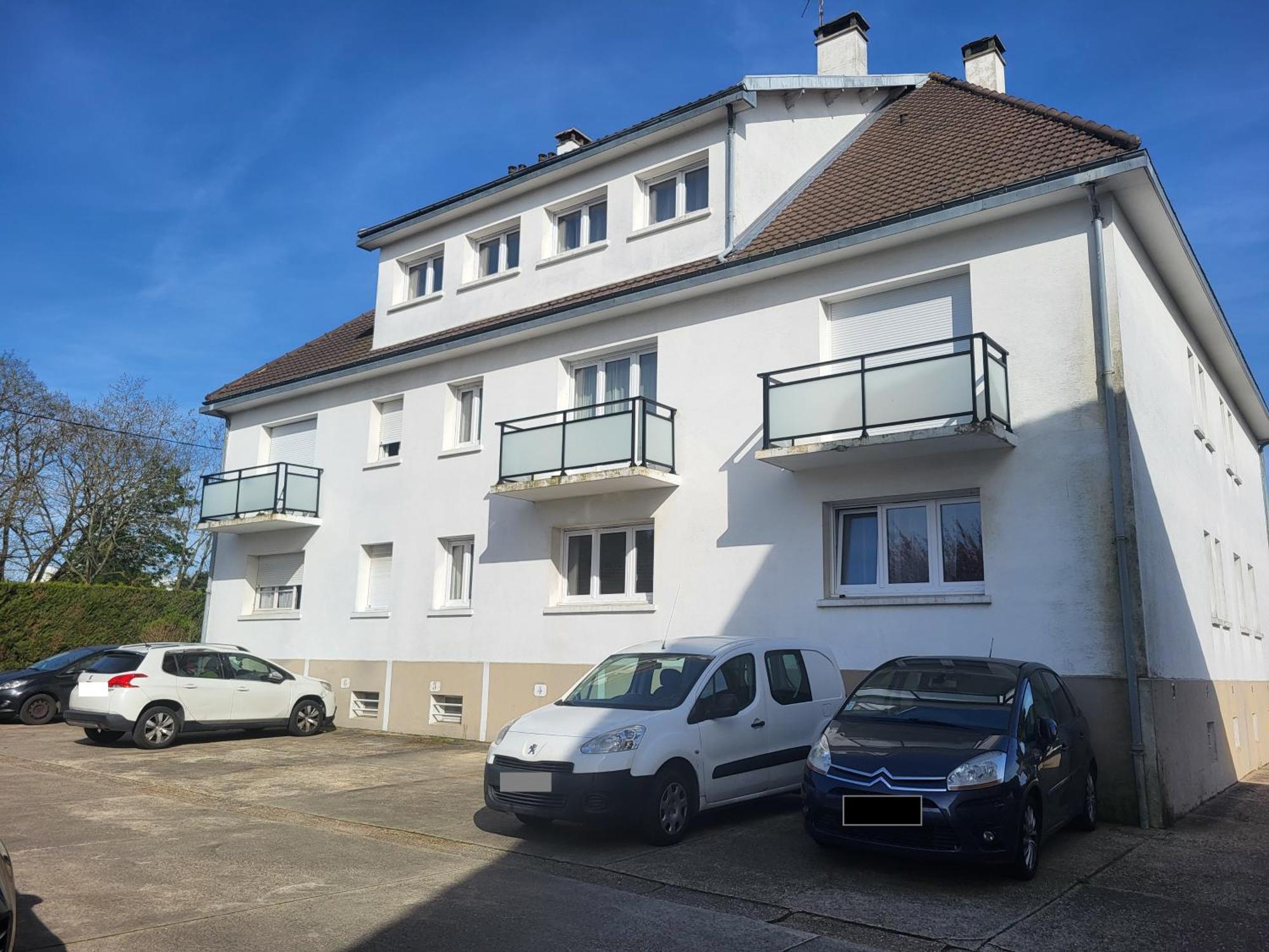 St-quentin-en-yvelines Plusieurs Avec Parking *