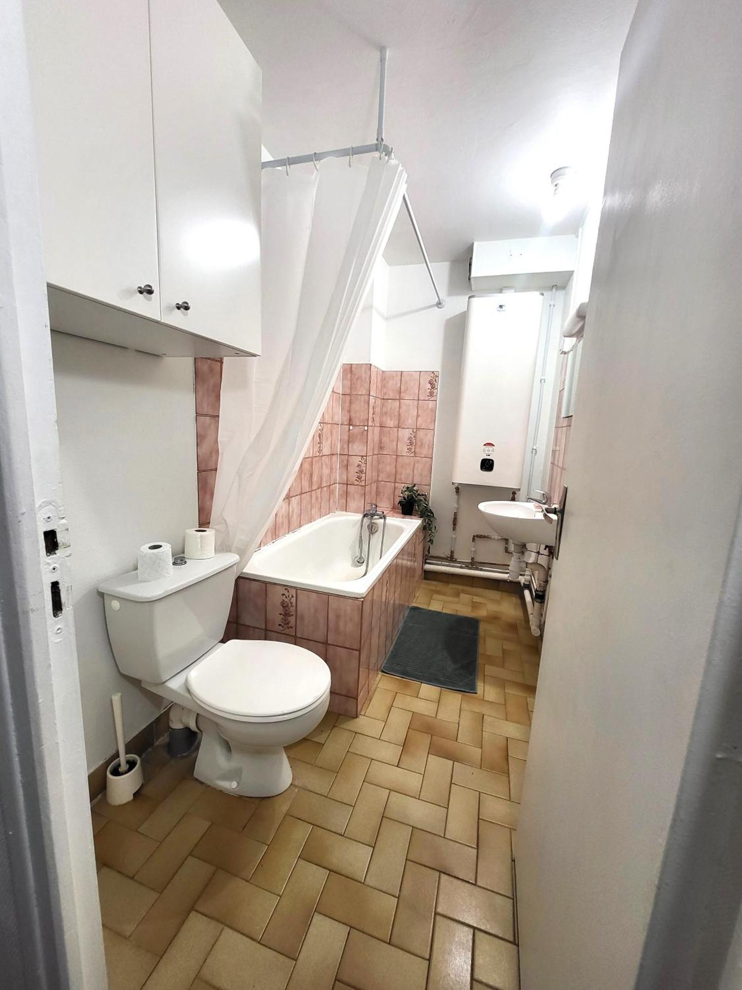 St-quentin-en-yvelines Plusieurs Avec Parking Apartment *