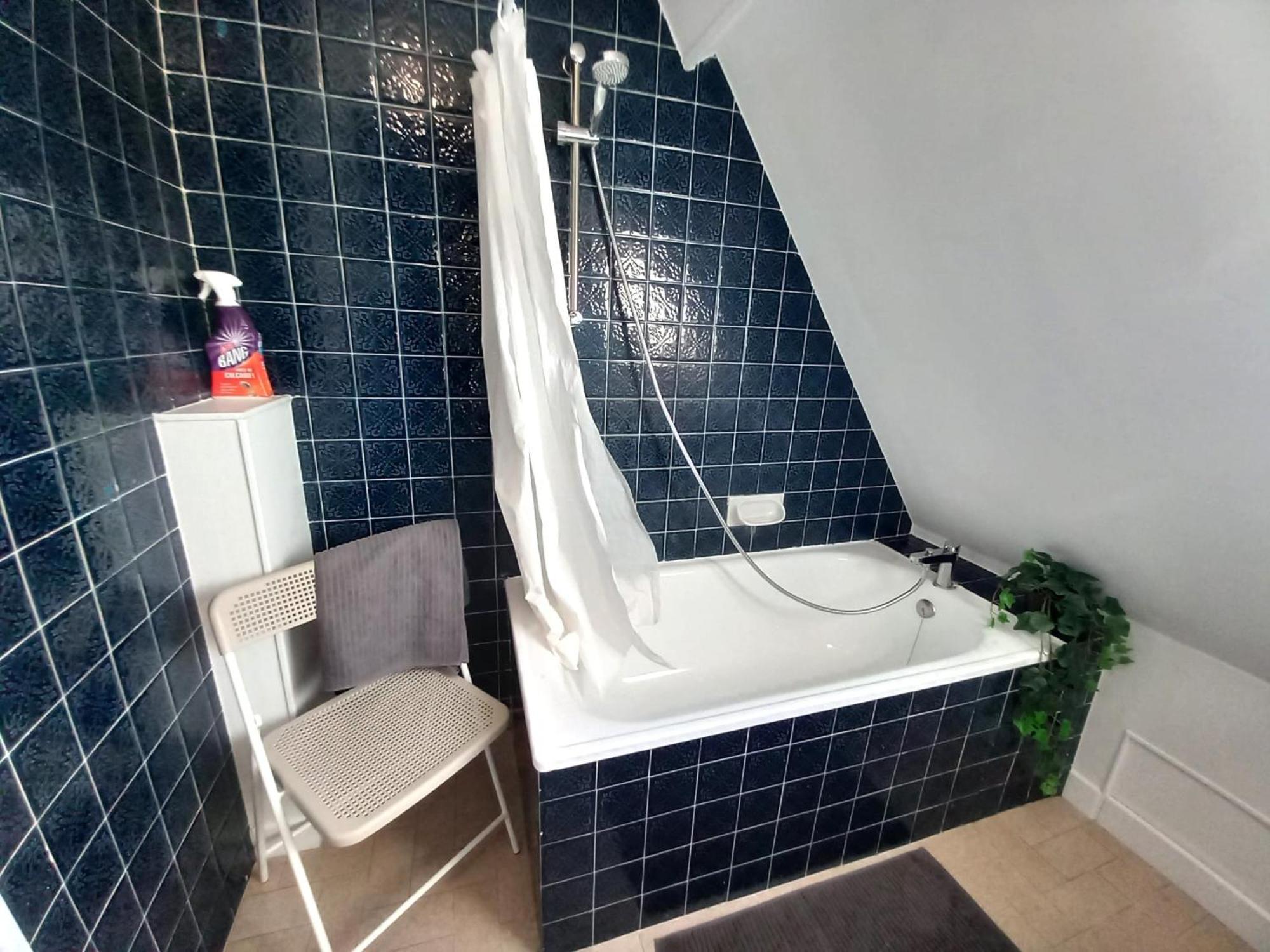St-quentin-en-yvelines Plusieurs Avec Parking Apartment *