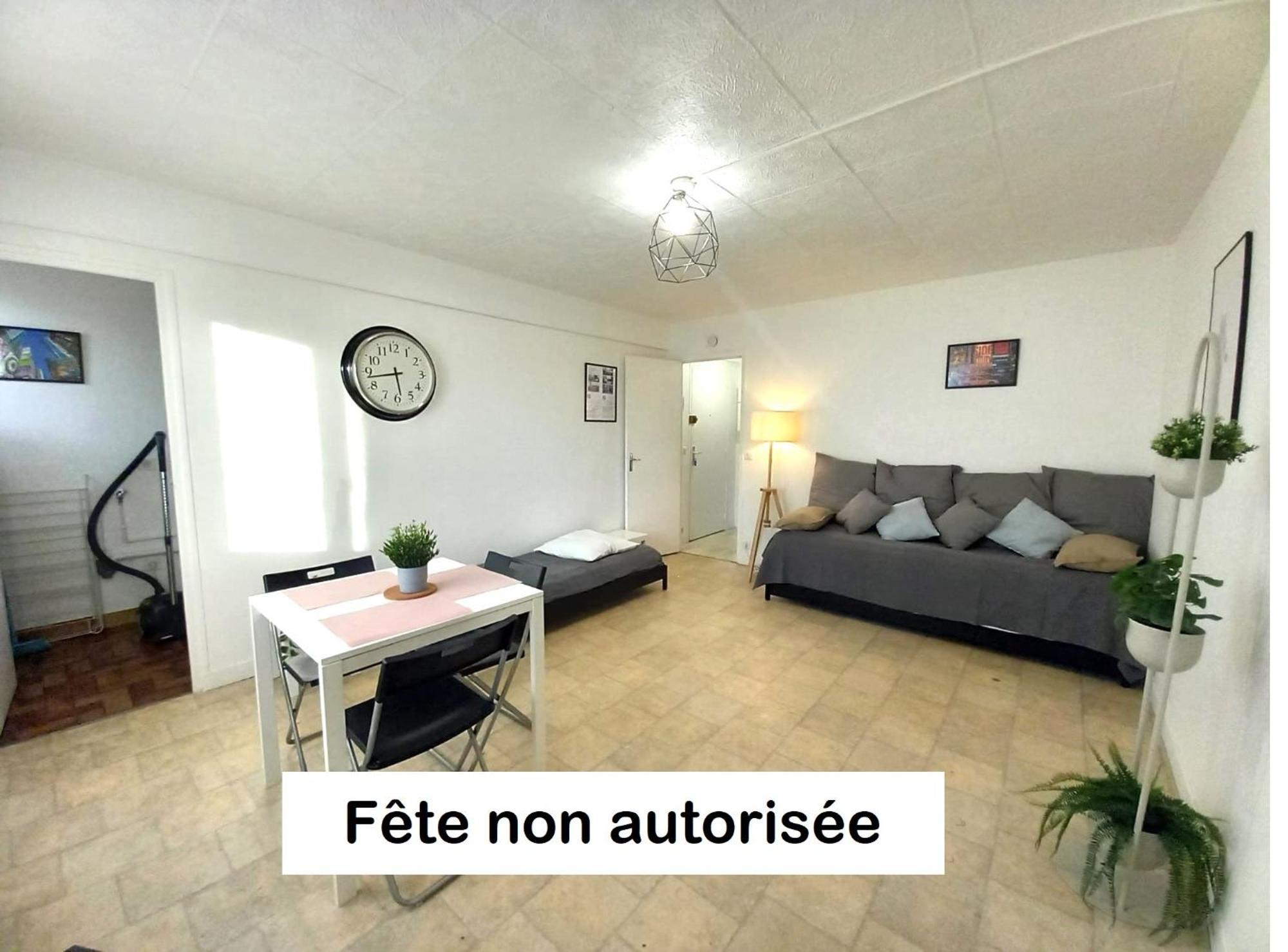 St-quentin-en-yvelines Plusieurs Avec Parking Apartment *
