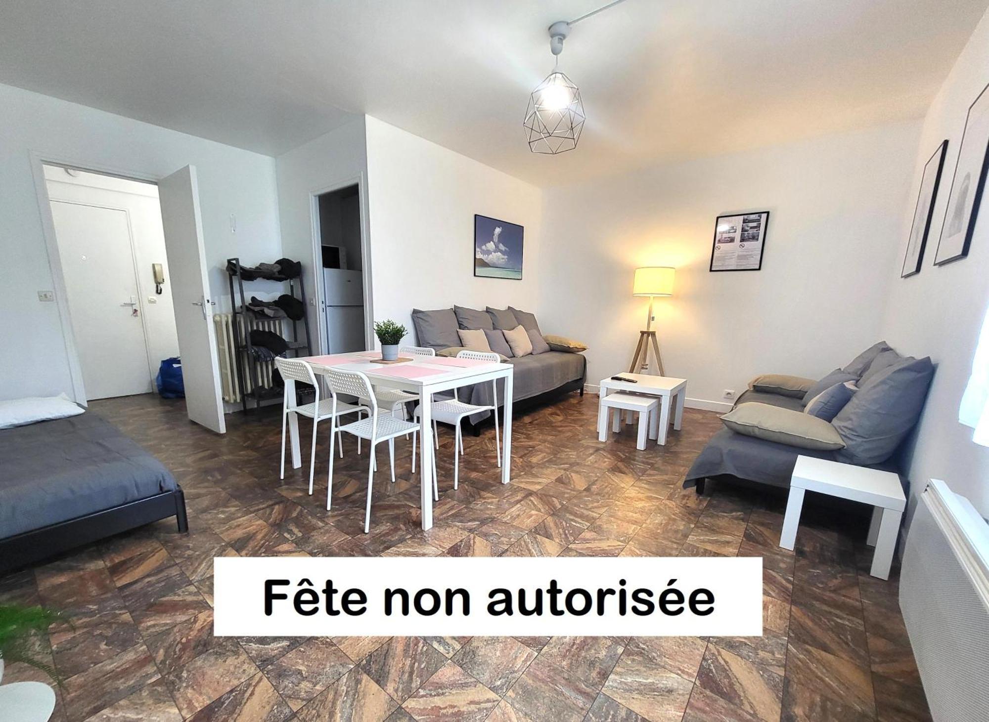 St-quentin-en-yvelines Plusieurs Avec Parking *